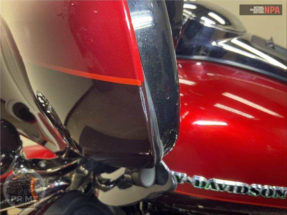 2018 Harley-Davidson FLHTK ULTRA LIMITED — фото 16