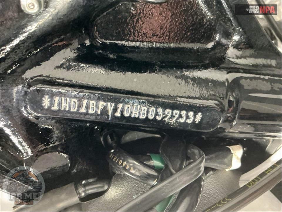 2017 Harley-Davidson FXSB BREAKOUT — фото 30