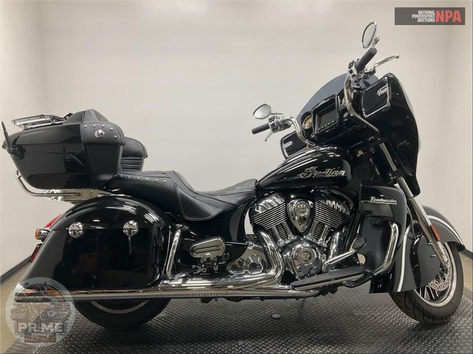 2022 Indian Motorcycle ROADMASTER (BLACK) — фото 1