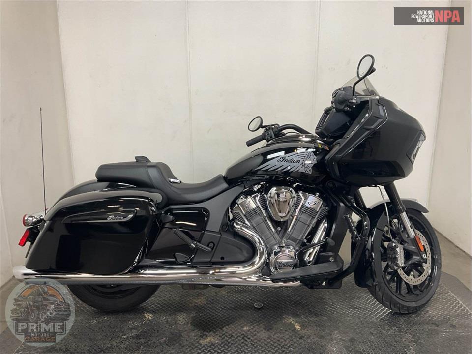 2024 Indian Motorcycle CHALLENGER (SMOKE) — фото 1