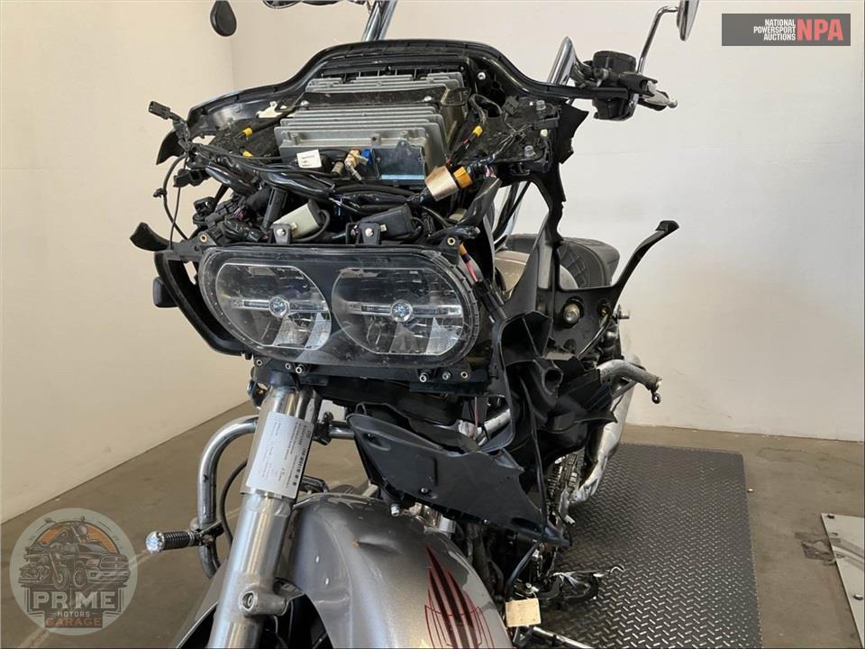 2017 Harley-Davidson FLTRXS ROAD GLIDE SPECIAL — фото 41