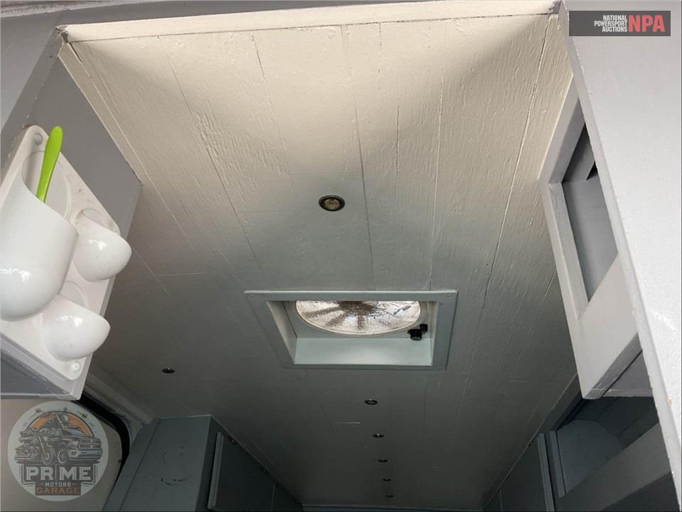 2011 Mercedes-Benz SPRINTER 2500 DIESEL — фото 22