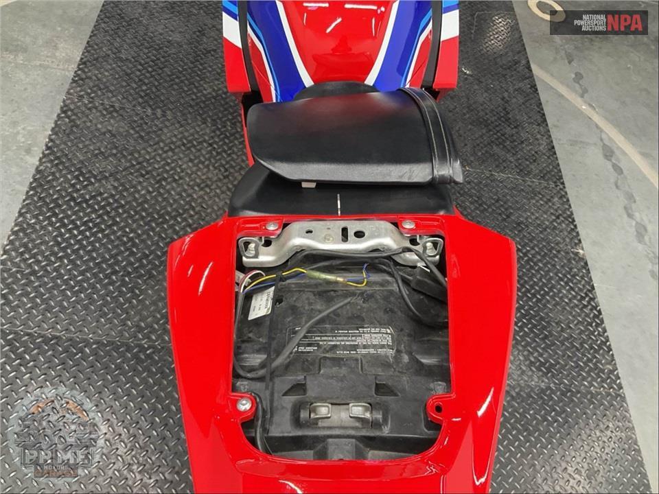 2022 Honda CBR600RR — фото 18