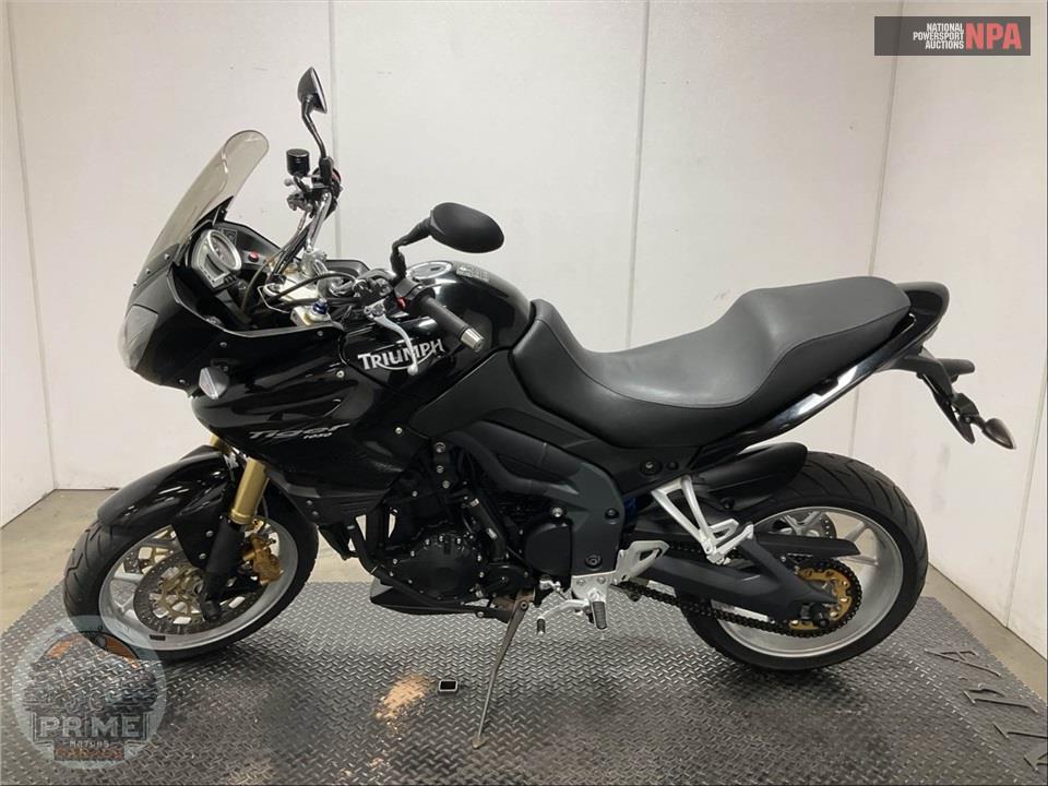 2010 Triumph TIGER 1050 — фото 3