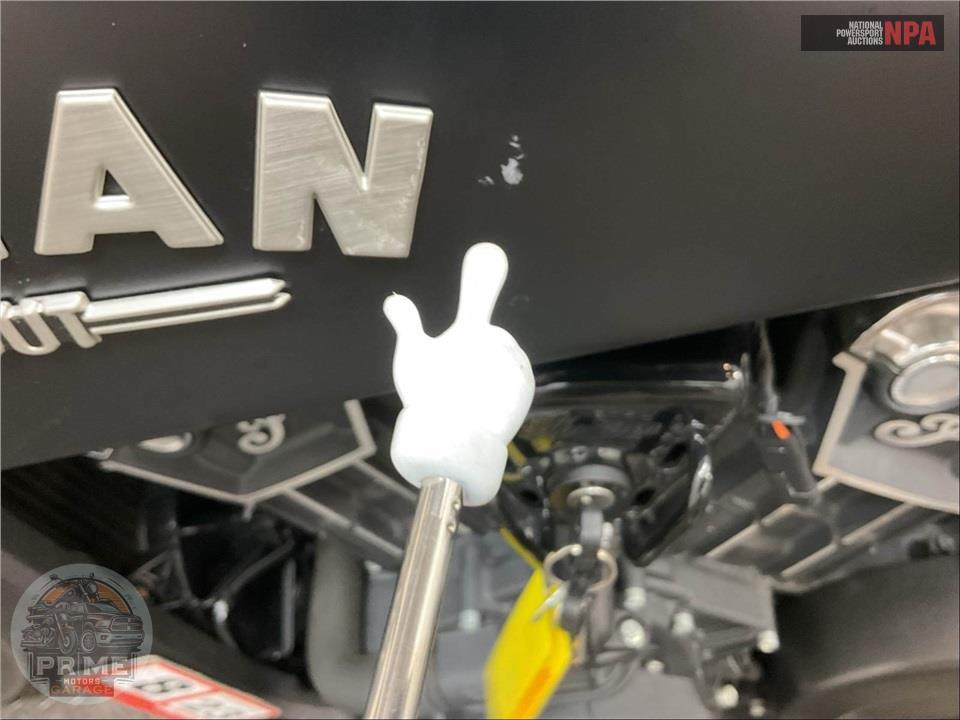 2021 Indian Motorcycle SCOUT BOBBER (ABS, BLACK SMOKE) — фото 17