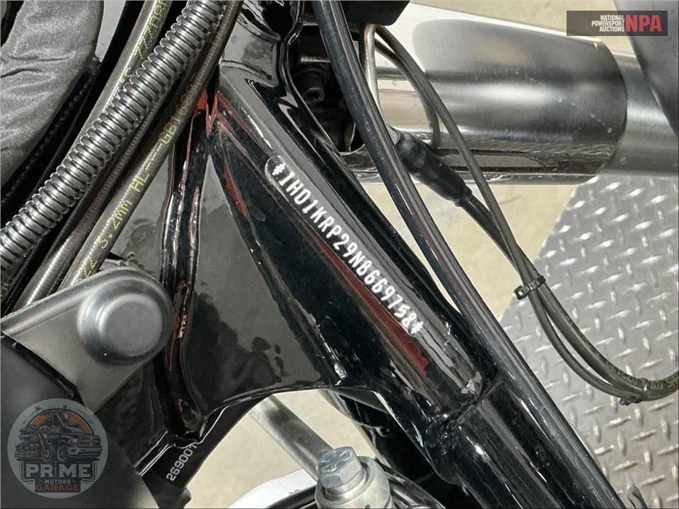 2022 Harley-Davidson FLHXS STREET GLIDE SPECIAL — фото 21