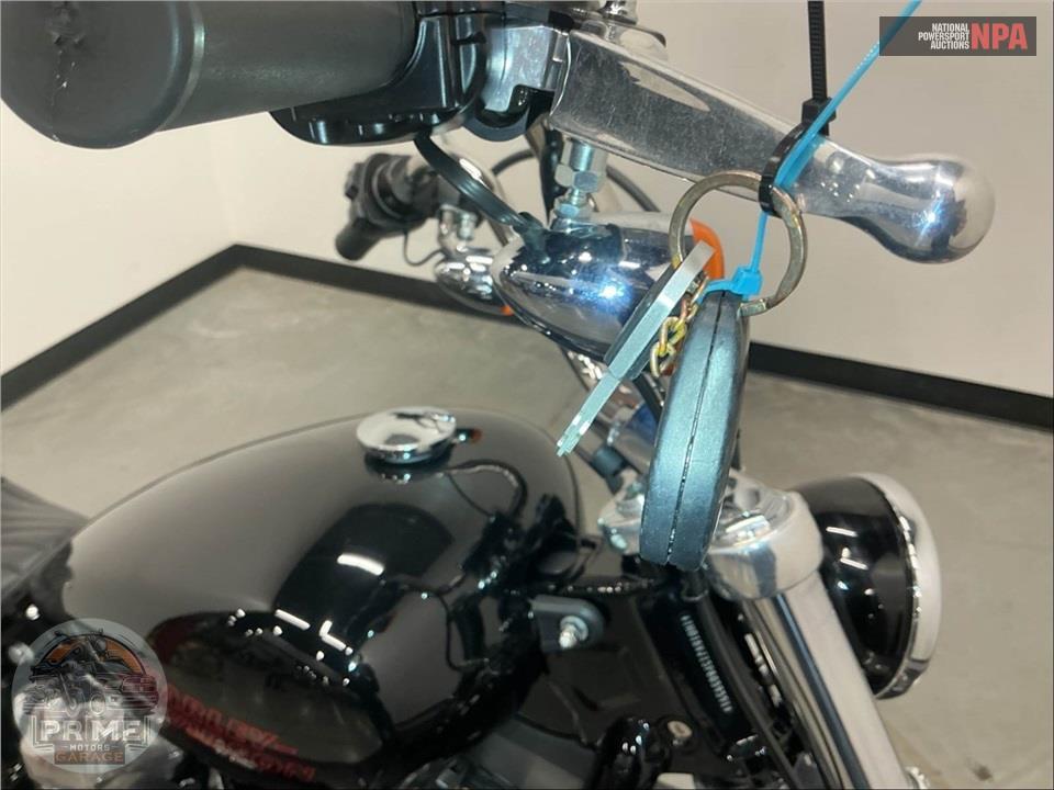 2023 Harley-Davidson FXST SOFTAIL STANDARD — фото 2
