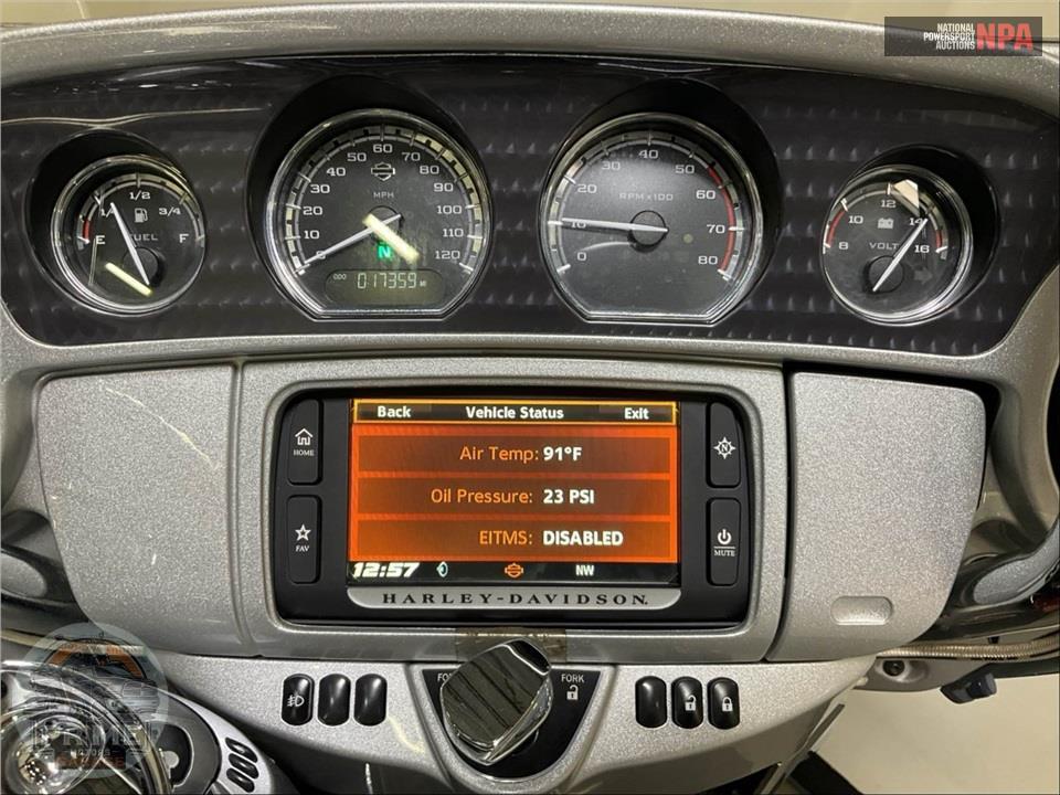 2014 Harley-Davidson FLHTKSE CVO ULTRA LIMITED — фото 5