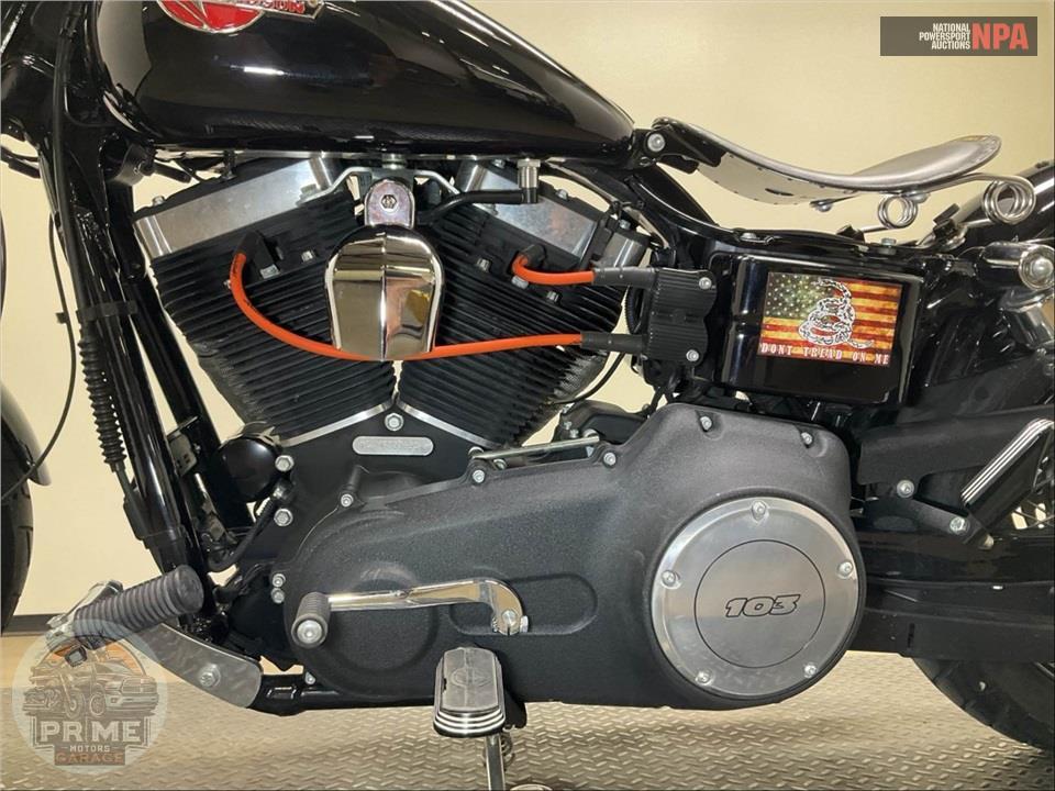 2015 Harley-Davidson FXDB STREET BOB — фото 7