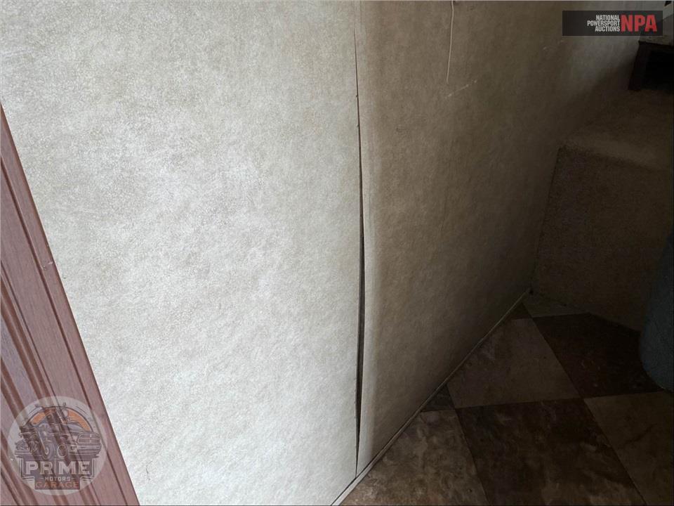 2014 Crossroads Rv M-31 SB - ZINGER REZERVE SERIES — фото 24