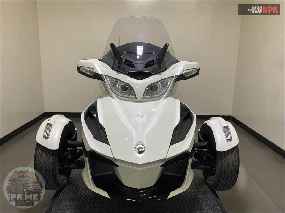 2019 Can-Am SPYDER RT SE6 — фото 2
