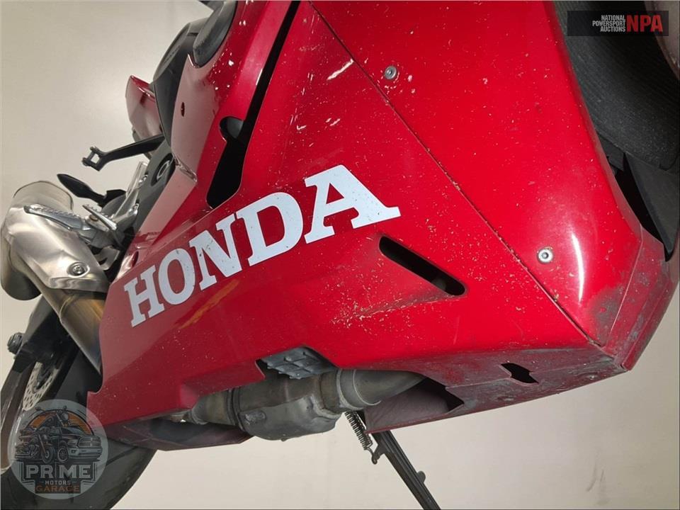 2023 Honda CBR1000RR — фото 25