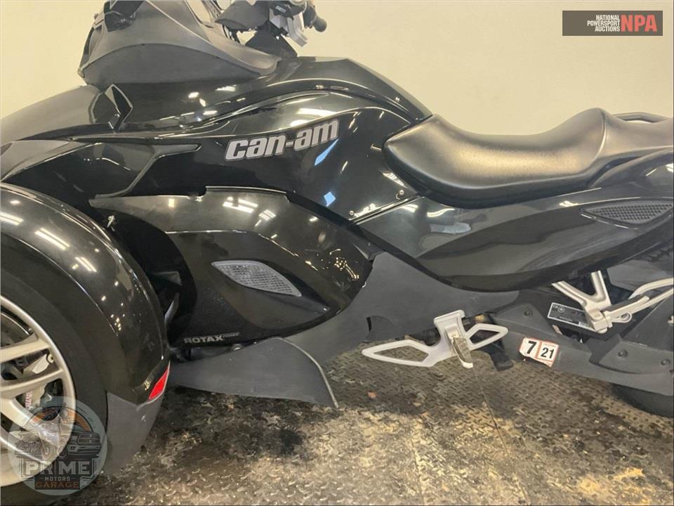 2015 Can-Am SPYDER RS SE5 — фото 7