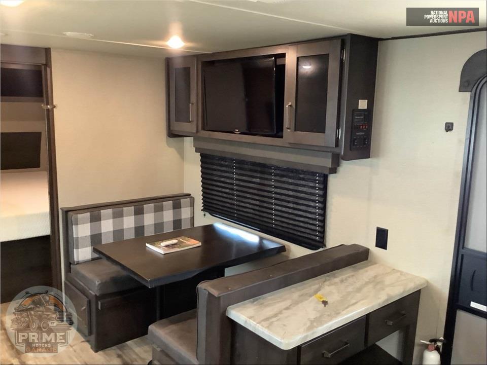2022 Grand Design Recreational Vehicles M-240ML TRANSCEND XPLOR SERIES — фото 7