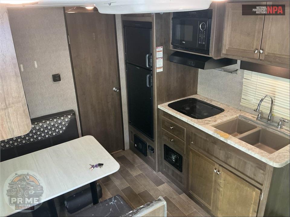 2019 Coleman By Dutchmen M-1705RB - LIGHT LX SERIES — фото 6