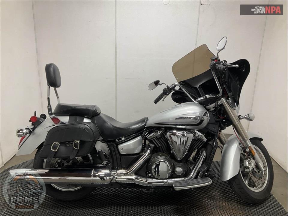 2015 Yamaha XVS13AFS V STAR 1300 — фото 1