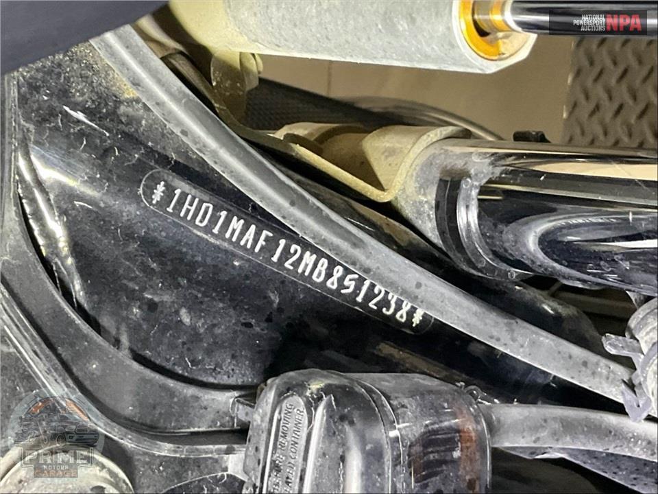 2021 Harley-Davidson FLHTCUTG TRI GLIDE ULTRA CLASSIC — фото 27