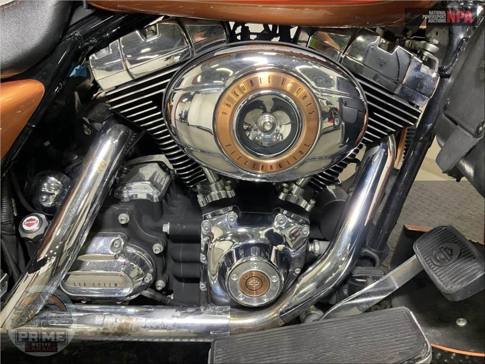 2008 Harley-Davidson FLHTCU ULTRA CLASSIC ELECTRA GLIDE (Anniv) — фото 6
