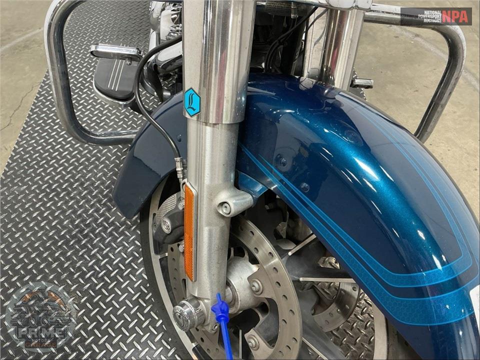 2020 Harley-Davidson FLHX STREET GLIDE — фото 31