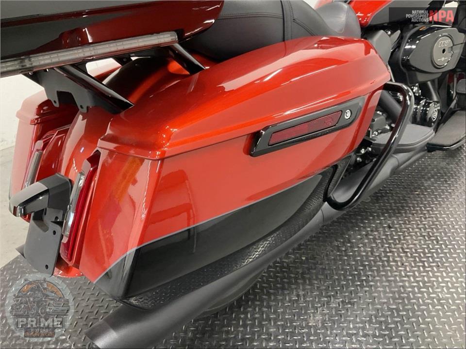 2025 Harley-Davidson FLHXU STEET GLIDE ULTRA — фото 17