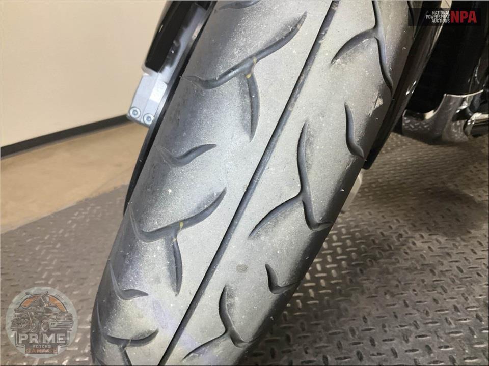 2025 Suzuki VZR1800M5 BOULEVARD M109R — фото 14