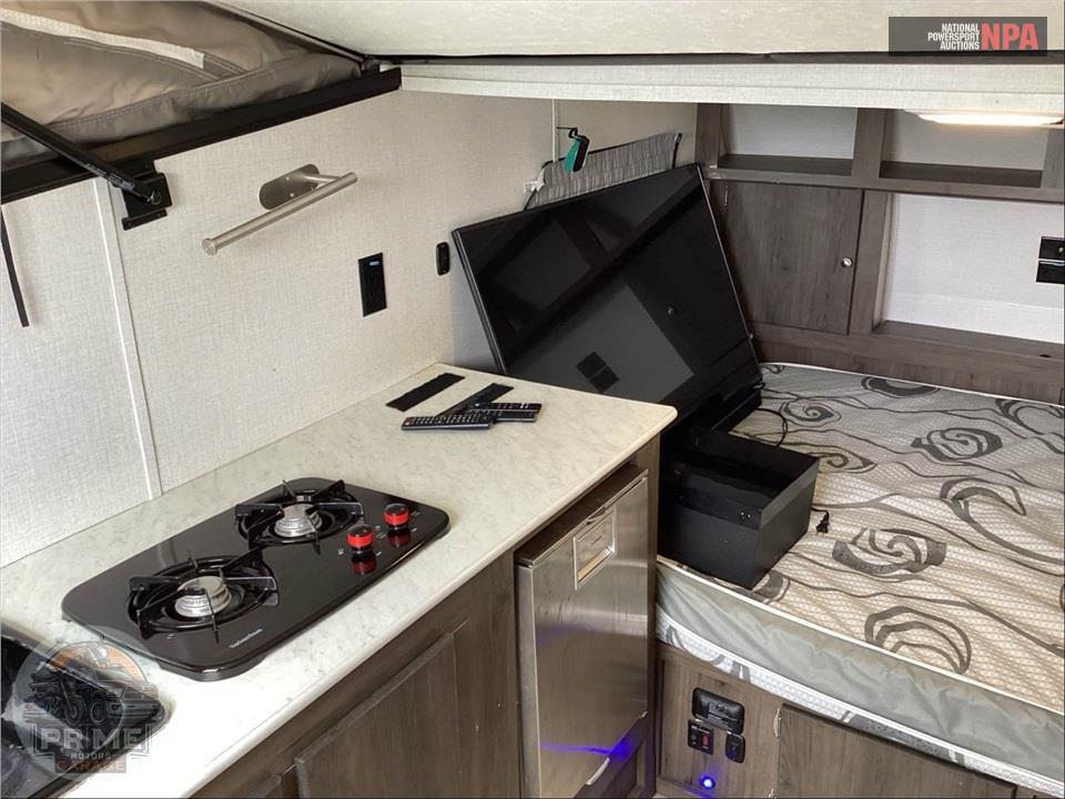 2023 Coachmen By Forest River M-12.0TD XL - CLIPPER SERIES — фото 6
