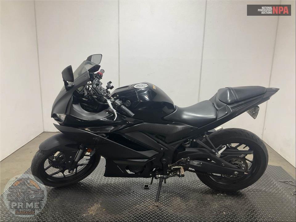2020 Yamaha YZF-R3 — фото 3
