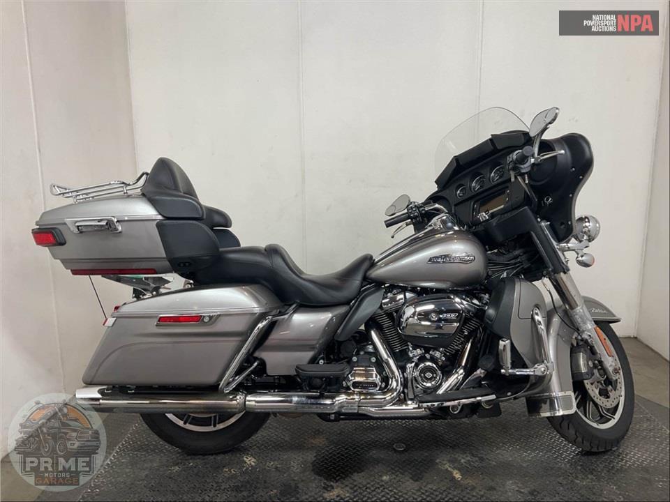 2017 Harley-Davidson FLHTCU ELECTRA GLIDE ULTRA CLASSIC — фото 1
