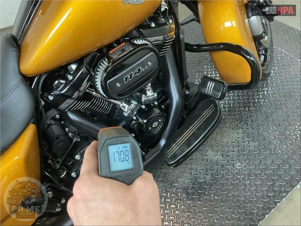 2023 Harley-Davidson FLTRXS ROAD GLIDE SPECIAL — фото 8