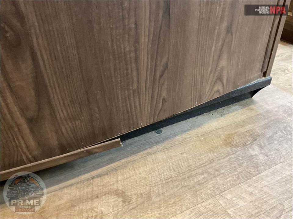 2019 Rockwood By Forest River M-8299BS - SIGNATURE FIFTH WHEEL SERIES — фото 14