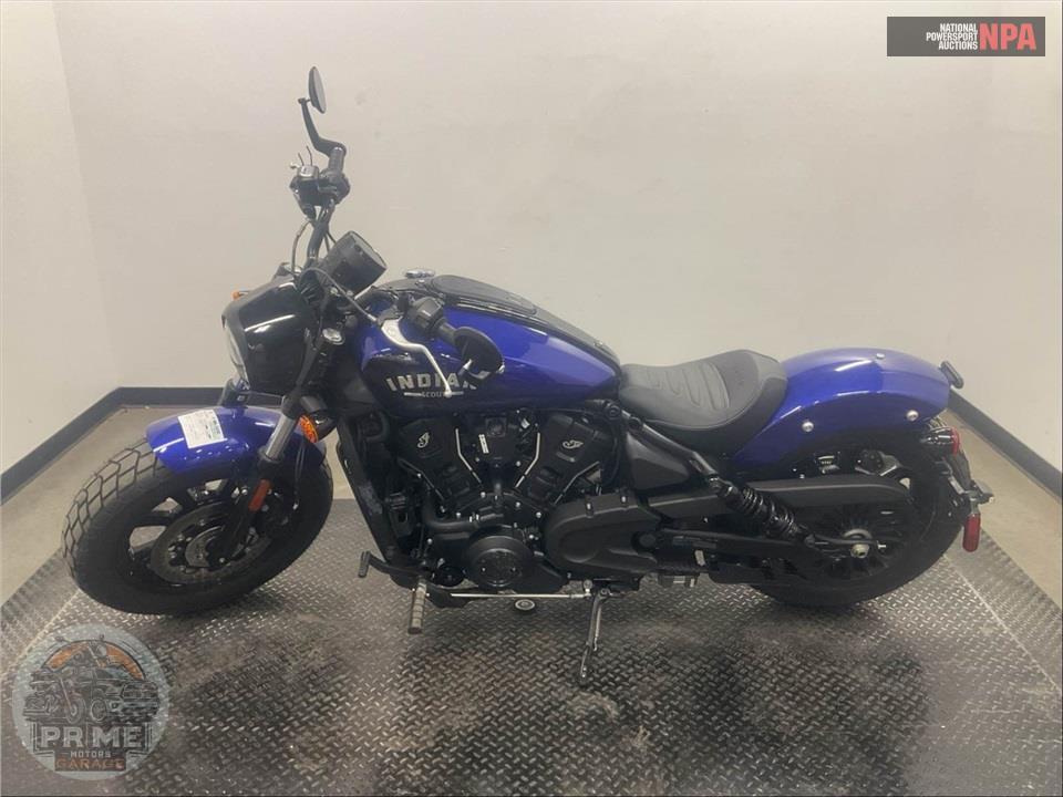 2025 Indian Motorcycle SCOUT BOBBER LIMITED WITH TECHNOLOGY PACKAGE (BLACK) — фото 3