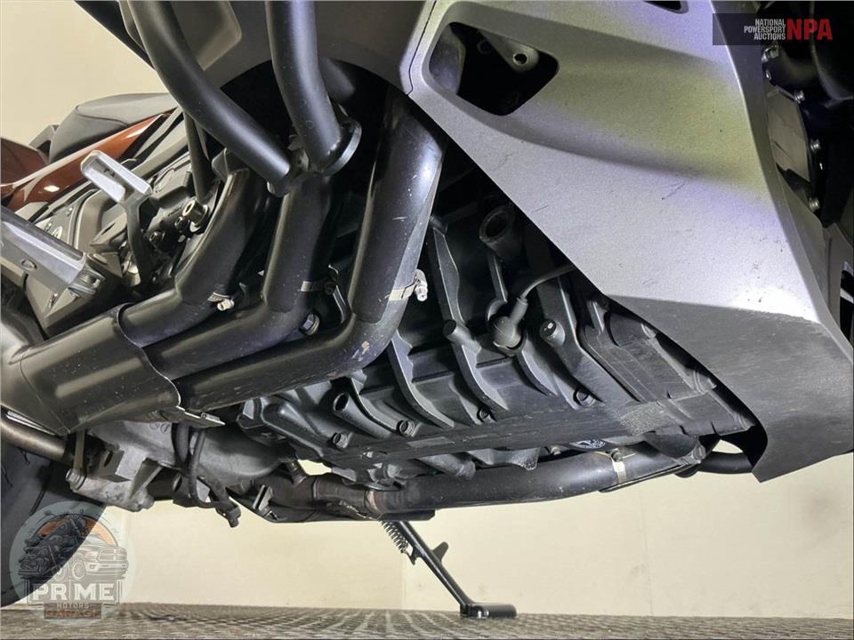 2018 Honda GL1800B GOLDWING — фото 11