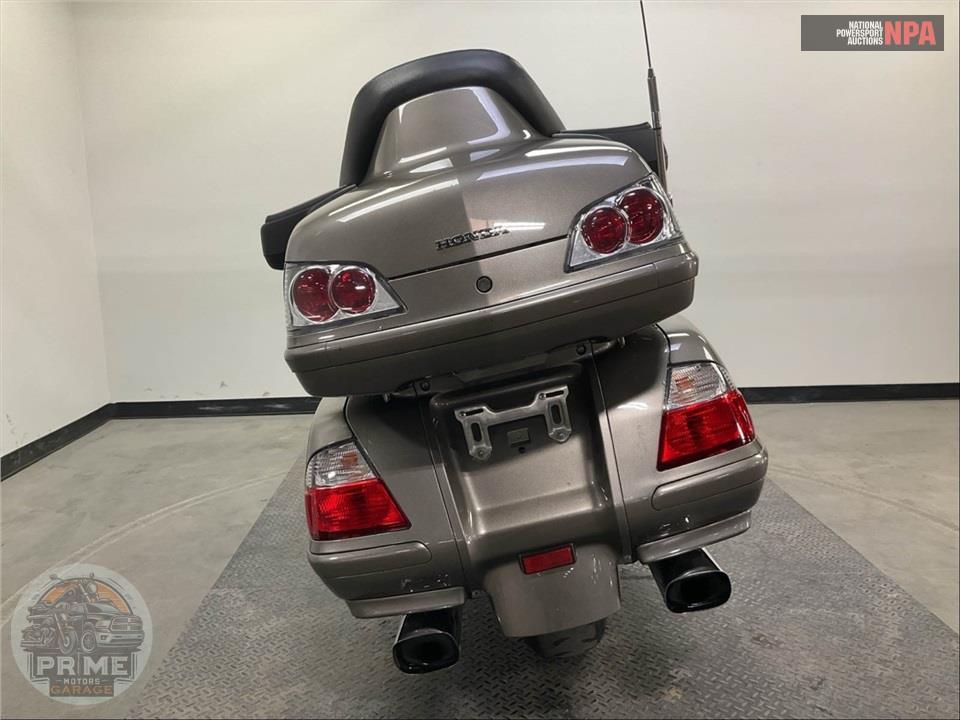 2008 Honda GL1800HPNM8 GOLDWING — фото 4