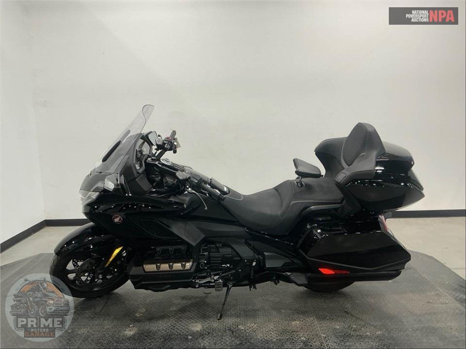 2023 Honda GL1800 GOLDWING TOUR — фото 3