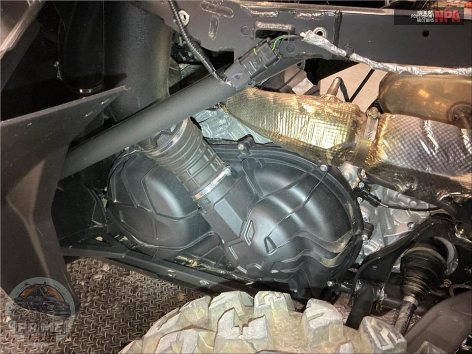 2023 Can-Am COMMANDER DPS 1000R — фото 9