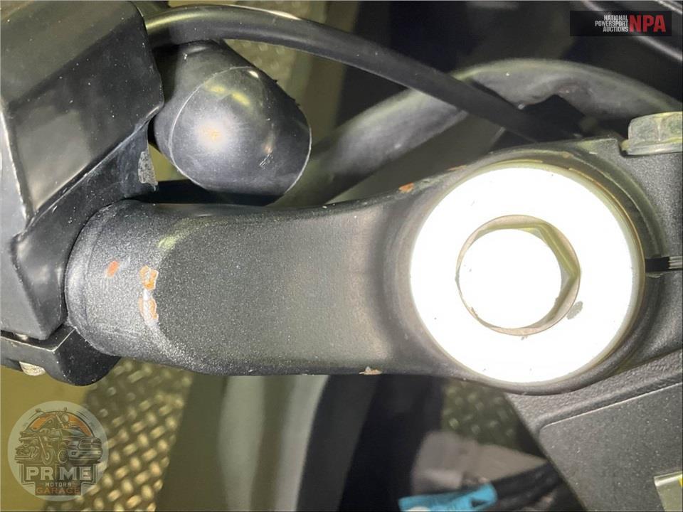 2015 Honda CBR500RF — фото 11
