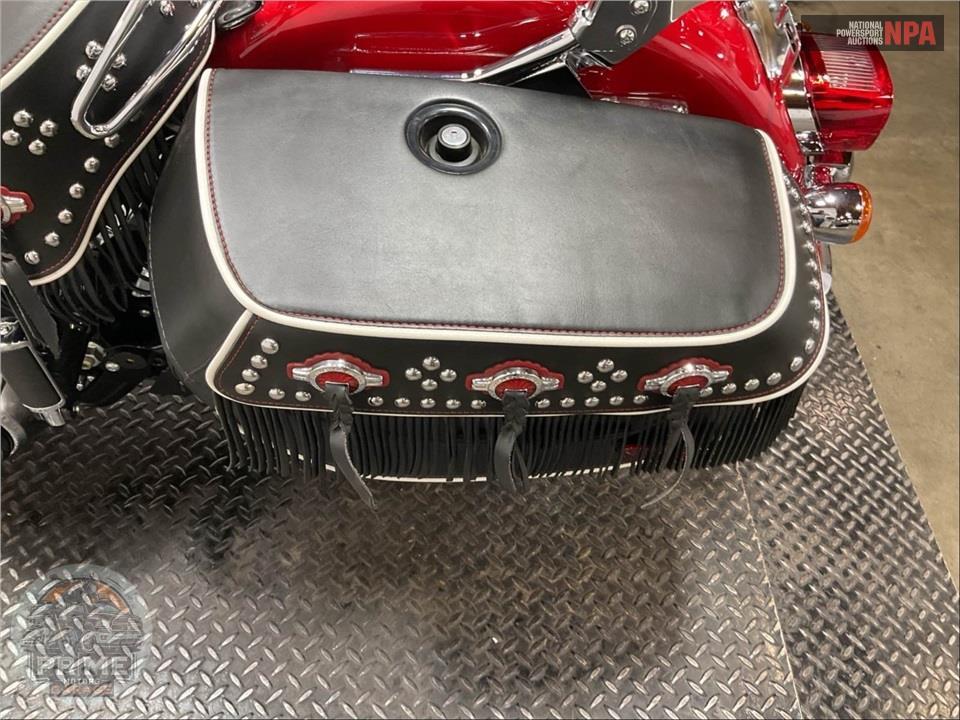 2024 Harley-Davidson FLI HYDRA-GLIDE REVIVAL — фото 17