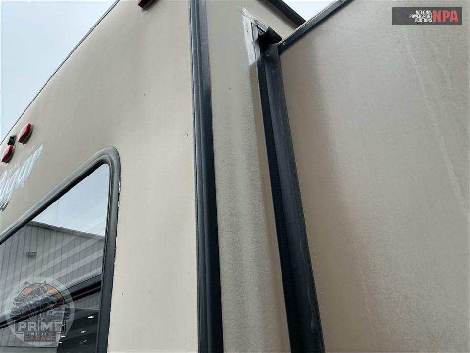 2015 Keystone Rv M-32 ROB - COUGAR X-LITE SERIES — фото 40