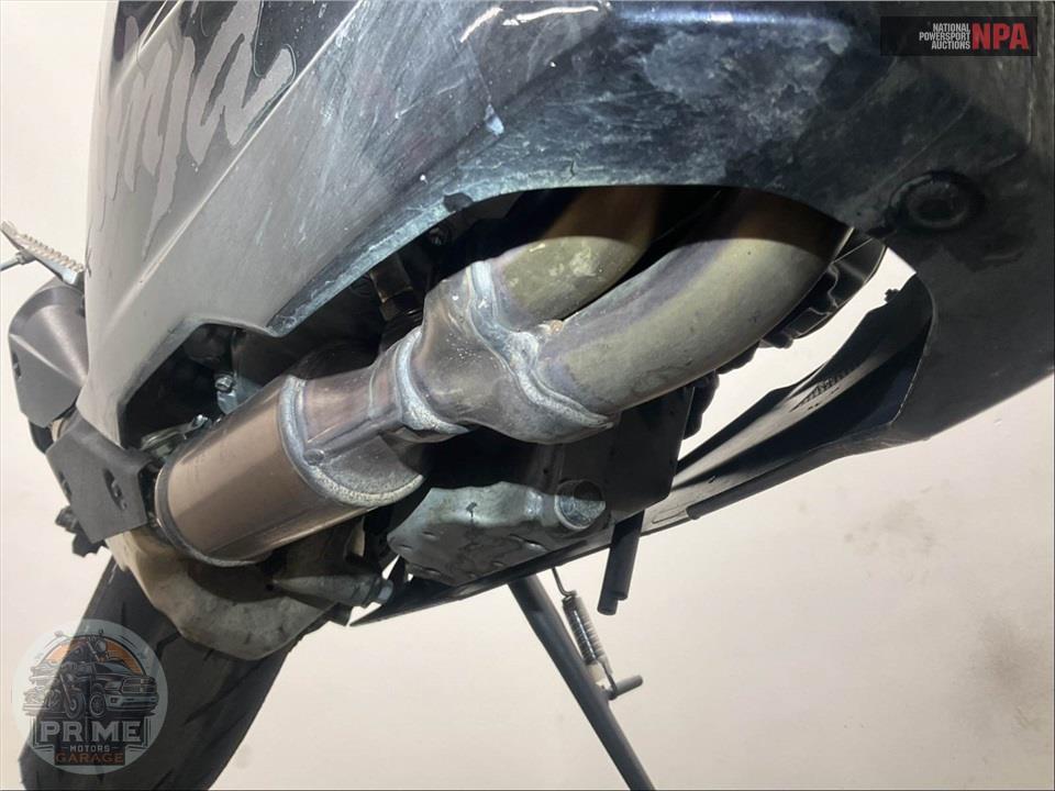 2026 Kawasaki NINJA ZX-6R ABS — фото 12