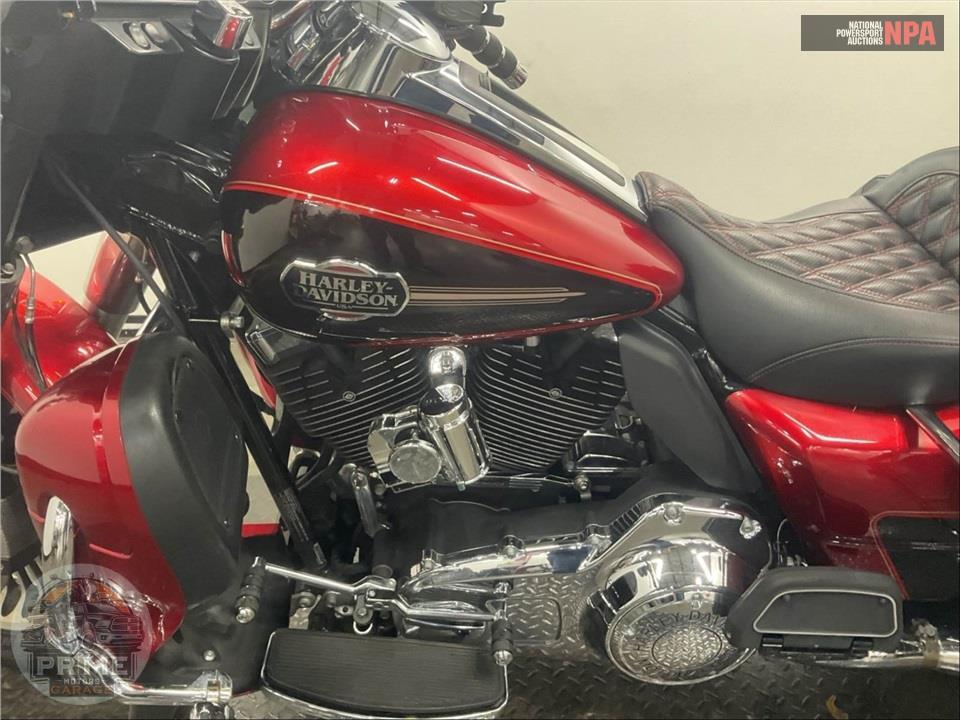 2012 Harley-Davidson FLHTCU UL CLSC EL GLIDE — фото 7