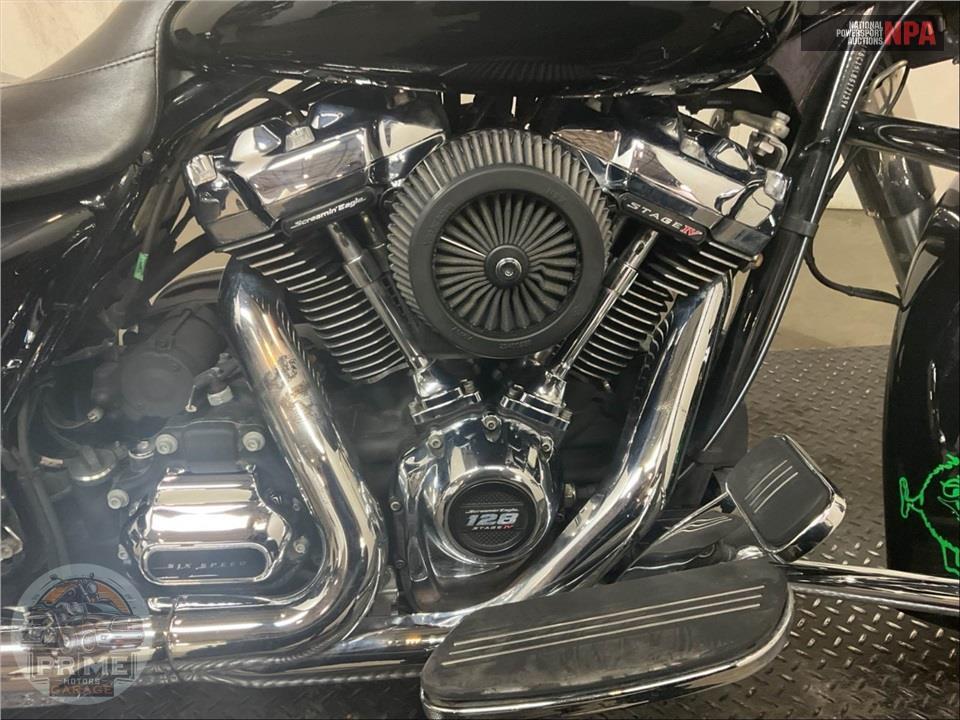 2020 Harley-Davidson FLHX STREET GLIDE — фото 6
