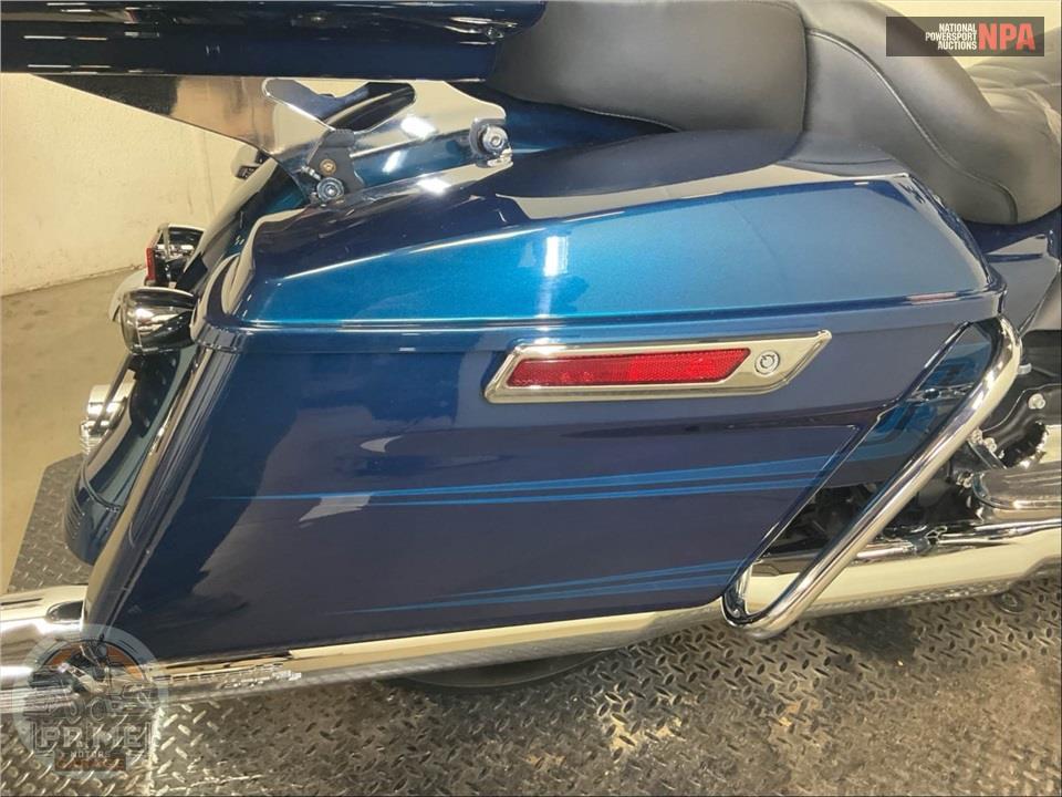 2020 Harley-Davidson FLHX STREET GLIDE — фото 16