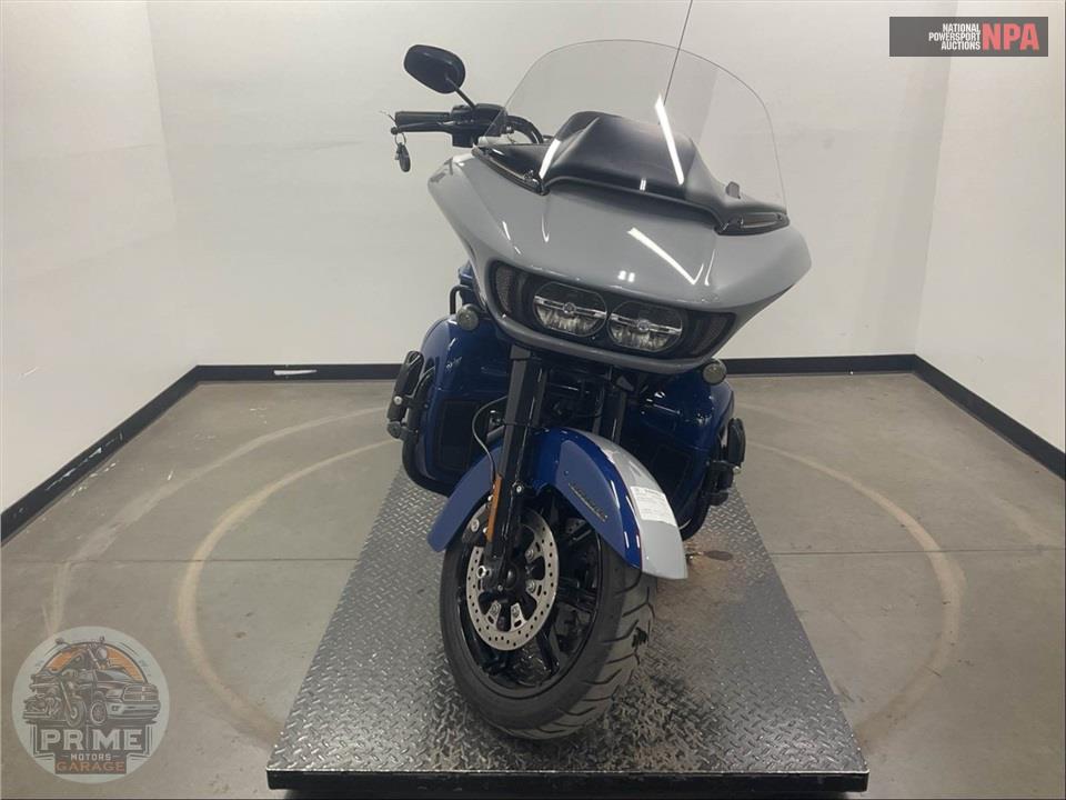 2023 Harley-Davidson FLTRK ROAD GLIDE LIMITED — фото 2