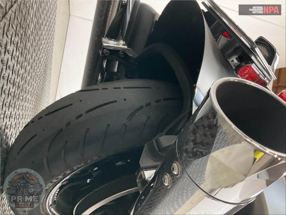 2020 Indian Motorcycle CHIEFTAIN (SMOKE) — фото 10