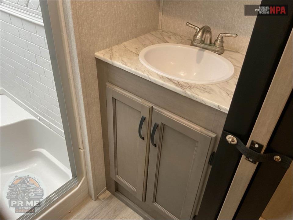 2023 Coachmen By Forest River M-367 BH - CHAPARRAL FIFTH WHEEL SERIES — фото 15