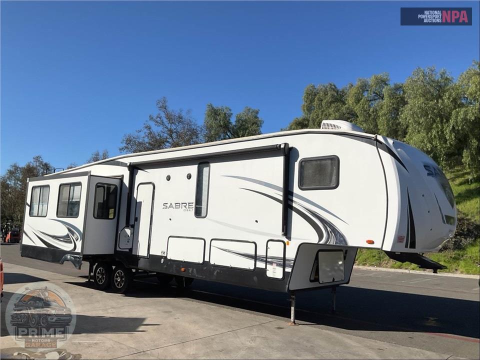 2020 Sabre By Forest River M-36BHQ - FIFTH WHEEL SERIES — фото 1