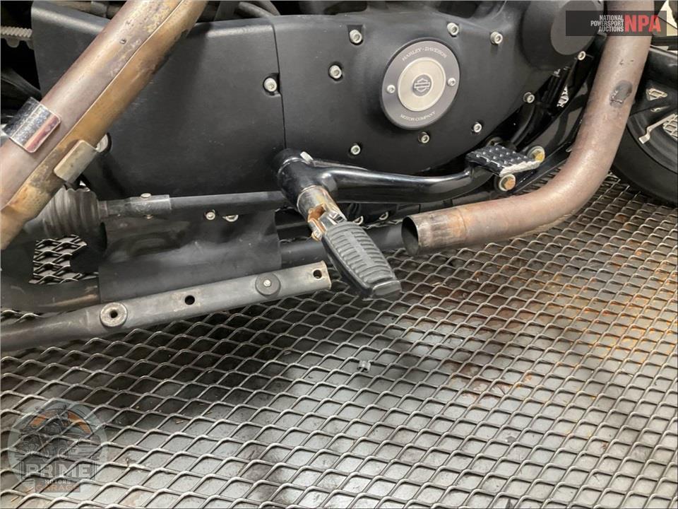 2017 Harley-Davidson XL883N IRON — фото 11