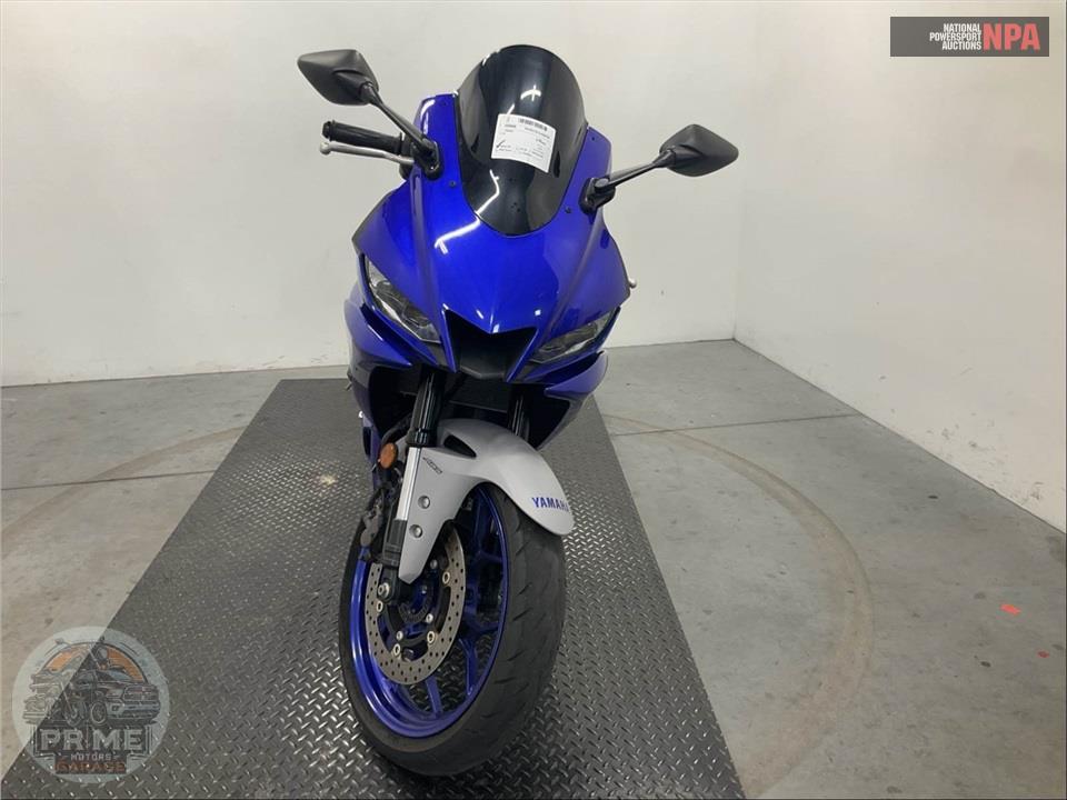 2020 Yamaha YZF-R3 — фото 2