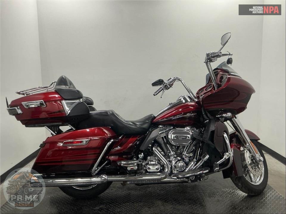 2015 Harley-Davidson FLTRUSE CVO ROAD GLIDE ULTRA — фото 1