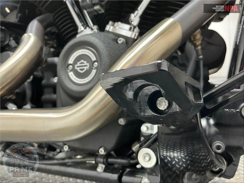 2023 Harley-Davidson FXFBS FAT BOB 114 — фото 18